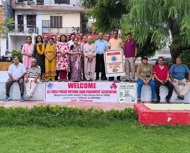 Retired Bankers Lead Tree Plantation Drive in Lucknow to Mark Bank Nationalization Day