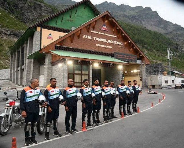 Army’s Dare Devils Ride Into Record Books Inside Rohtang’s Iconic Atal Tunnel