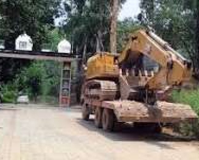 Authorities Seize Seven Vehicles in Major Beas River Illegal Mining Raids