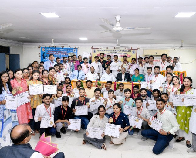 Kulbhaskar Ashram PG College Honors Over 350 Meritorious Alumni and Exemplary Educators in Grand Ceremony