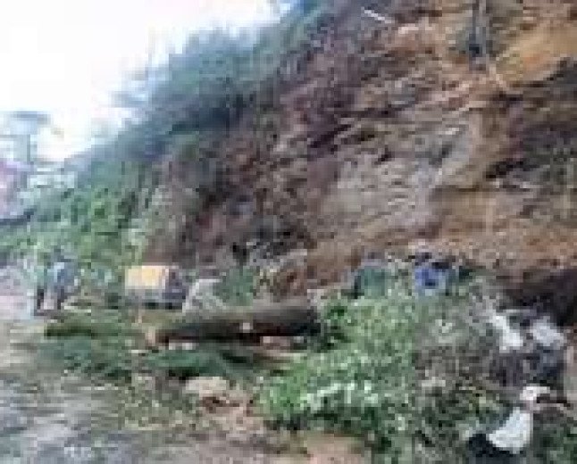 Landslide Blocks Shimla’s Cart Road; Rain Likely to Continue Through July 18
