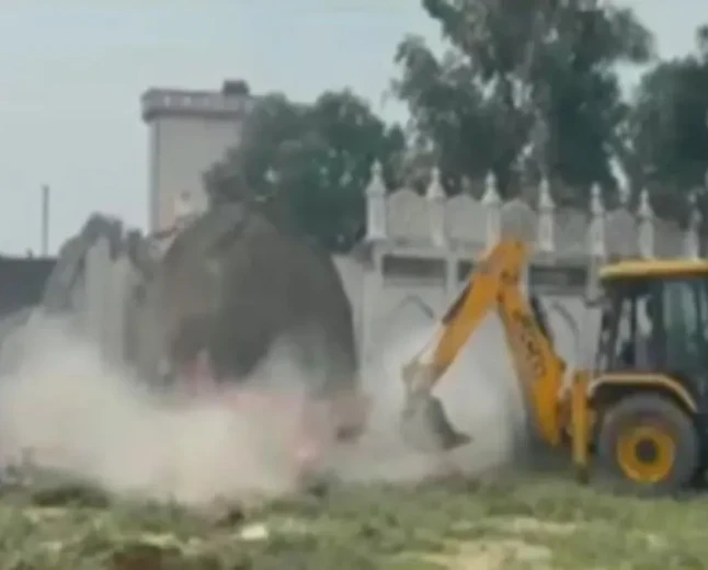 Sambhal Administration Demolishes Illegal Eidgah And Mosque Built On Government Land