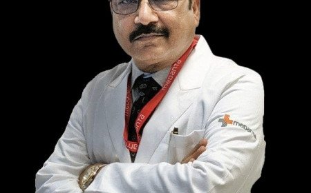 Medanta Lucknow Doctors Perform Non-Surgical Valve Replacement on 75-Year-Old Patient