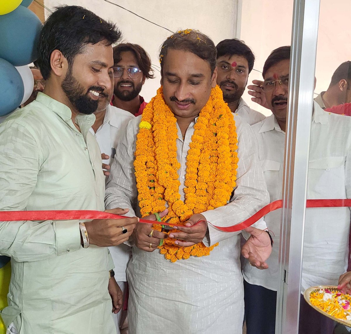 Phulpur MLA Deepak Patel Inaugurates "Rudraksh Solar" in Prayagraj, Offers Prayers at Local Ganesh Puja