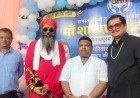 Actor Rohitashv Gaur Spread Smiles at Maa Sharda Medical Store's 21st Anniversary Event in Kanpur