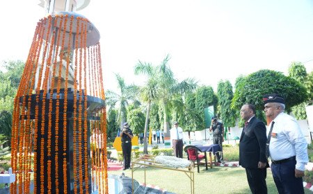 Lucknow Honors 1965 War Hero Major Asharam Tyagi: MVC Memorial Gate Inaugurated at Tyagi Vihar