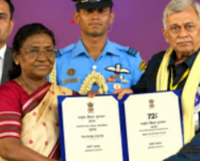 Anant Nag Receives Dadasaheb Phalke Award; Article 370 Wins