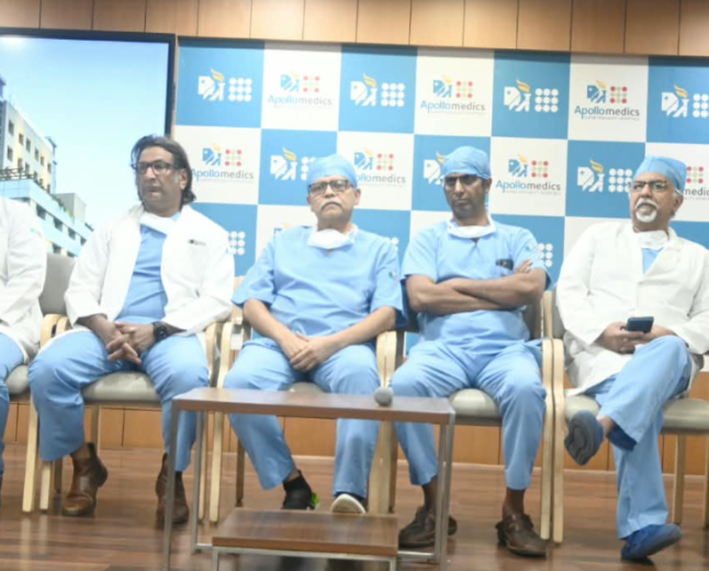 Apollo Lucknow Performs Thyroid Cancer Surgery Using Heart-Lung Machine