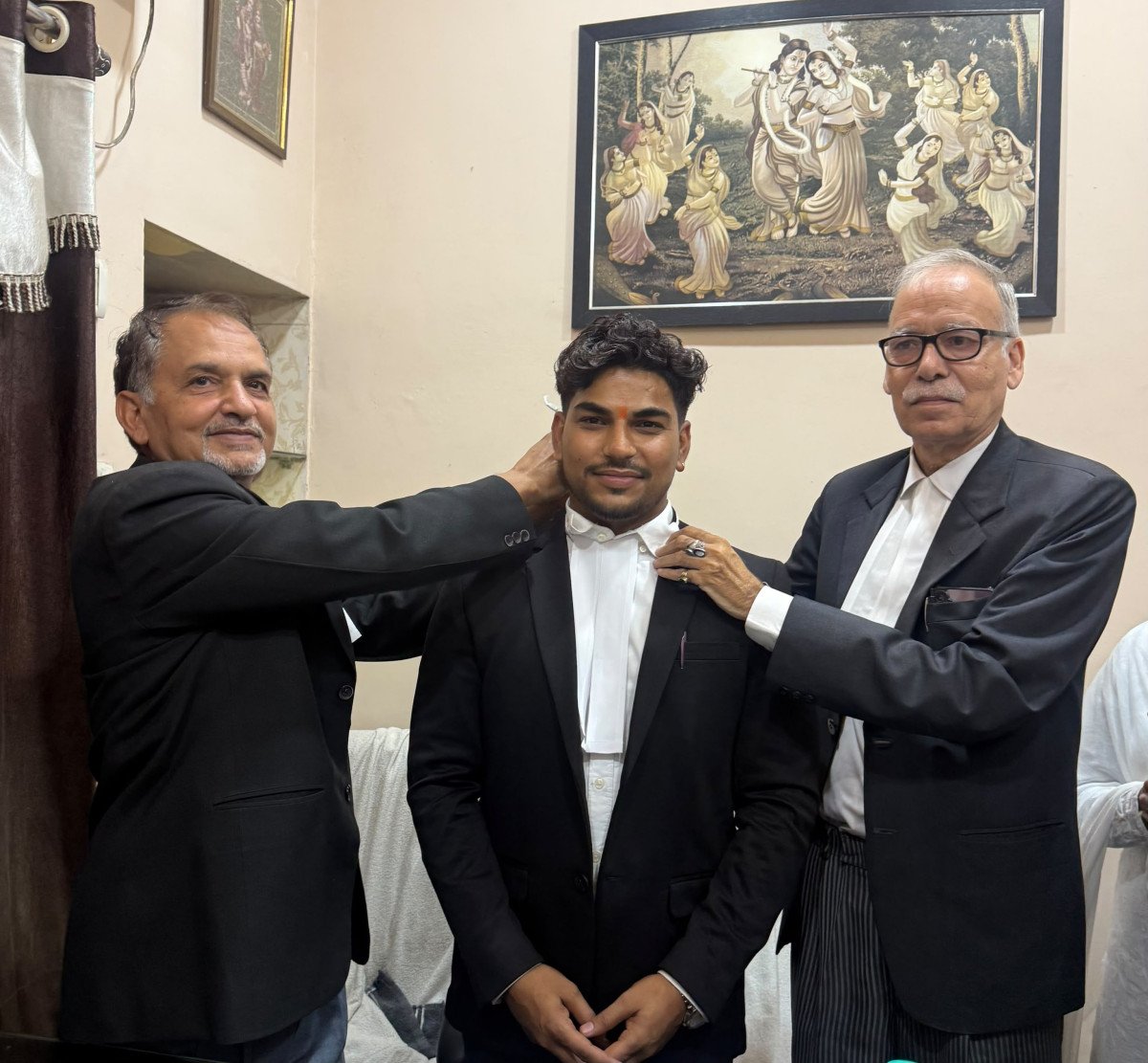 Advocate Ravi Pachauri’s Band Ceremony Celebrated with Great Enthusiasm in Mathura
