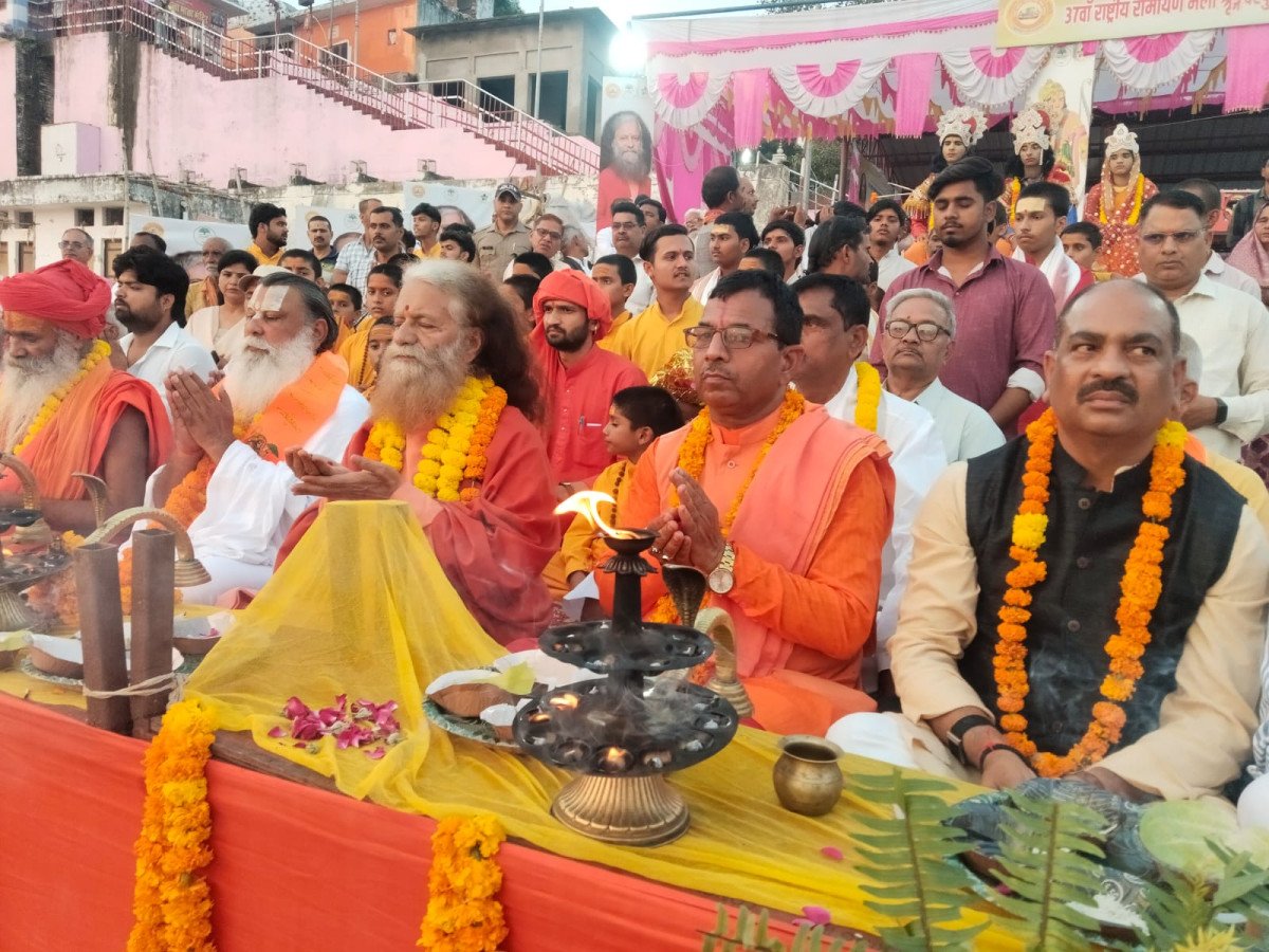Maharshi Valmiki Jayanti Celebrated with Grand Devotion and Religious Fervour Across Prayagraj