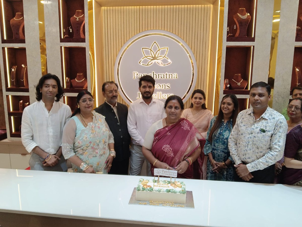 Rawatpur Shines Brighter as MLA Neelima Katiyar Opens Panchratna & Sons’ New Jewellery Showroom