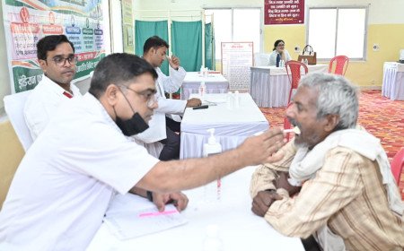 IFFCO Phulpur Unit Organises Health Camp, Over 350 Contract Workers Get Medical Check-Up