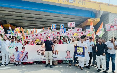 Kaushambi Congress Leads Fierce Protest March Against Alleged Electoral Fraud and CEC Resignation