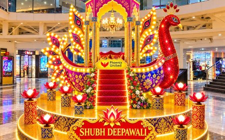 Golden Pushpak Viman Installation Brings Ramayana Magic to Phoenix United Bareilly