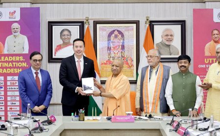 CM Yogi Adityanath Hosts High-Level Singapore Delegation in Lucknow; UP Signs Key MoUs in Agriculture and Waste Management