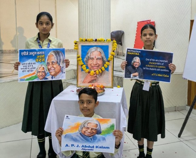 Lucknow Students Pledge to Dream Big as SKD Schools Honour “Missile Man” Kalam on 95th Birth Anniversary