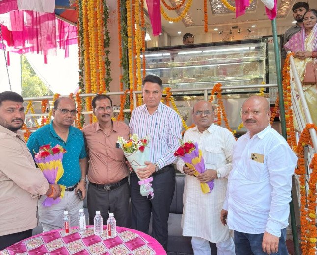 Grand Opening of 'Shyam Kunj Sweets House & Namkeen' in Kanpur: A New Destination for Purity and Taste