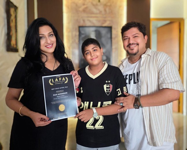 Young Rian Mukherjee Wins Best Child Actor in Los Angeles for Hindi Film Manzil